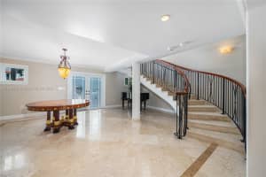 3061 N Bay Rd, Miami Beach, FL 33140, Sold 05/30/25