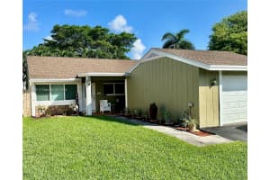 1330 S Quetzal Ct, Homestead, FL 33035, Sold 11/18/24