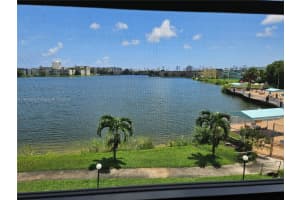 18555 NE 14th Ave APT 713, Miami, FL 33179, Sold 07/01/25