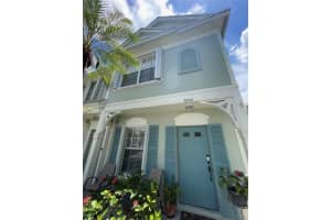 7820 Dixie Beach Cir, Tamarac, FL 33321, Sold 10/25/24