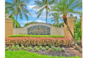 7950 N Nob Hill Rd APT 303, Tamarac, FL 33321, Sold 09/27/24