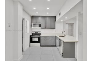 771 NE 142nd St, North Miami, FL 33161, Sold 09/27/24