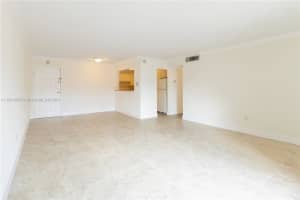 9477 SW 76th St, Miami, FL 33173, Sold 09/13/24