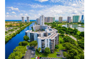Parking lot, 3401 N Country Club Dr, Aventura, FL 33180, Sold 11/01/24