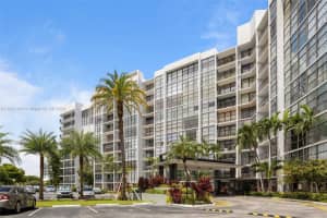 800 Parkview Dr APT 507, Hallandale Beach, FL 33009, Sold 02/05/25