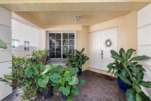 13494 NW 7th St, Plantation, FL 33325, Sold 12/27/24