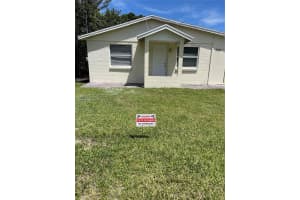 2008 N 51st Ct, Fort Pierce