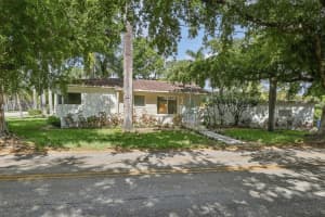 300 N 13th Ave, Hollywood, FL 33019, Sold 10/17/24