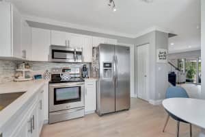 1424 SW 47th Ave, Deerfield Beach, FL 33442, Sold 09/25/24