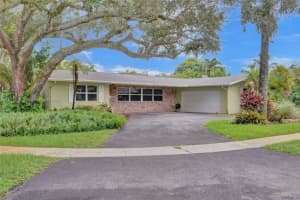 6800 NW 6th Ct, Plantation, FL 33317, Sold 02/28/25