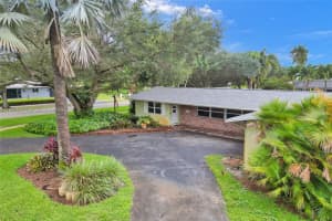 6800 NW 6th Ct, Plantation, FL 33317, Sold 02/28/25