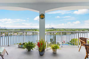 5401 Collins Ave APT 1129, Miami Beach, FL 33140, Sold 09/23/25