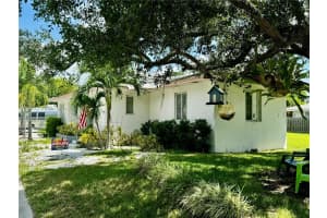 1459 Jefferson St, Hollywood, FL 33020, Sold 11/05/24