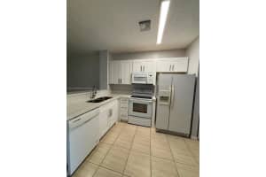 350 SW 121st Terrace, Pembroke Pines, FL 33025, Sold 10/01/24