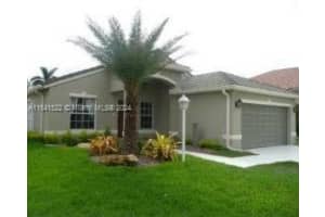1355 NW 143rd Ave, Pembroke Pines, FL 33028, Sold 02/19/25