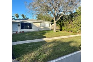 299 NE 28th St, Boca Raton, FL 33431, Sold 12/10/24
