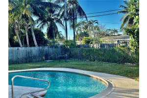 299 NE 28th St, Boca Raton, FL 33431, Sold 12/10/24