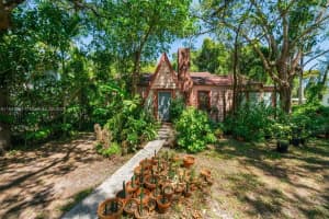 835 NW 7th St, Miami, FL 33136, Sold 09/23/24