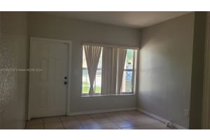 647 SW 10th St, Homestead, FL 33034, Sold 11/15/24