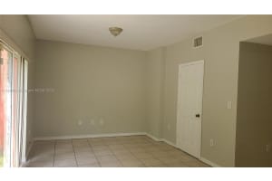 647 SW 10th St, Homestead, FL 33034, Sold 11/15/24