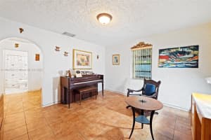 237 Florida Ave, Miami Springs, FL 33166, Sold 10/01/24