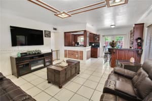 19300 NW 50th Ave, Miami Gardens, FL 33055, Sold 10/04/24