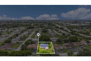 9902 Westwood Dr, Tamarac, FL 33321, Sold 10/07/24