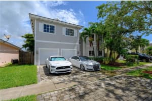 2955 NE 4th St, Homestead, FL 33033, Sold 11/27/24