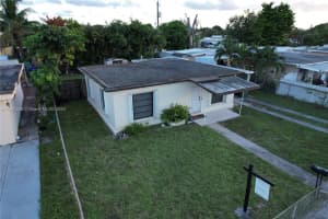 850 W 17th St, Hialeah, FL 33010, Sold 11/04/24