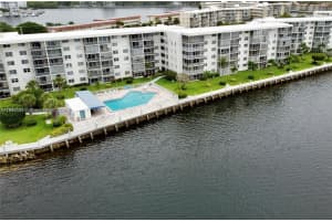 3000 Marcos Dr APT P511, Aventura, FL 33160, Sold 11/01/24