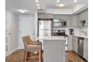 600 Parkview Dr APT 426, Hallandale Beach, FL 33009, Sold 03/12/25