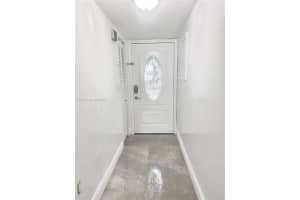 10000 NW 80th Ct, Hialeah Gardens, FL 33016, Sold 10/07/24