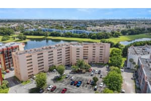 9688 Fontainebleau Blvd APT 105, Miami, FL 33172, Sold 10/17/24