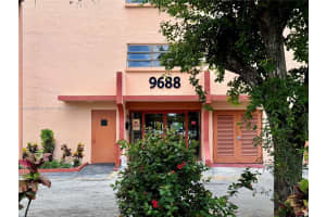 9688 Fontainebleau Blvd APT 105, Miami, FL 33172, Sold 10/17/24
