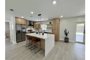 5921 SW 94th Ct, Miami, FL 33173, Sold 09/18/24