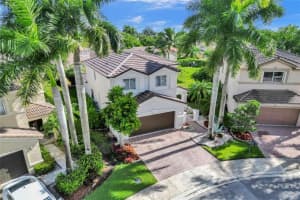 1036 Bamboo Ln, Weston, FL 33327, Sold 11/01/24