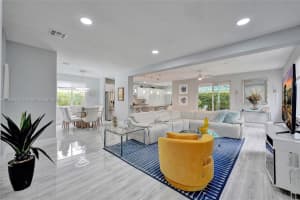1036 Bamboo Ln, Weston, FL 33327, Sold 11/01/24