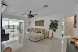 7611 NW 13th St, Pembroke Pines, FL 33024, Sold 09/23/24