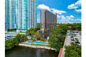 2025 Brickell Ave APT 701, Miami, FL 33129, Sold 12/04/24