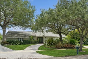17125 SW 77th Ave, Palmetto Bay, FL 33157, Sold 10/04/24