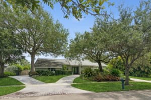 17125 SW 77th Ave, Palmetto Bay, FL 33157, Sold 10/04/24