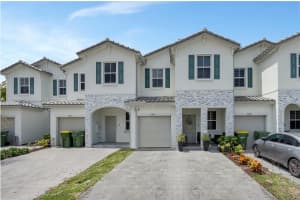 2647 SE 13th Ct, Homestead, FL 33035, Sold 11/01/24