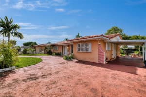 10204 SW 1st St, Miami, FL 33174, Sold 11/25/24