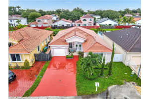 19834 NW 81st Pl, Hialeah, FL 33015, Sold 12/06/24