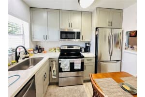 9621 Sunrise Lakes Blvd, Sunrise, FL 33322, Sold 12/24/24