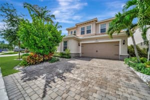 4320 Large Leaf Ln, Hollywood, FL 33021, Sold 11/19/24