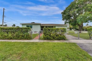 410 N 74th Way, Hollywood, FL 33024, Sold 02/18/25