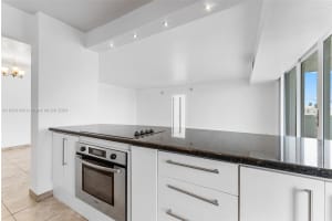 2715 N Ocean Blvd APT 16A, Fort Lauderdale, FL 33308, Sold 01/07/25