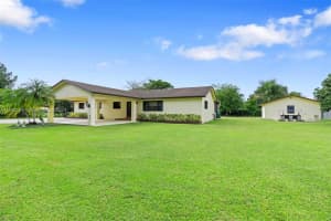 18250 SW 202nd St, Miami, FL 33187, Sold 02/27/25