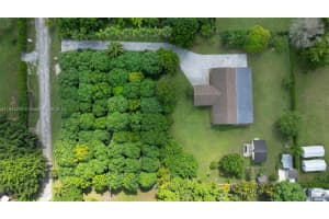 18250 SW 202nd St, Miami, FL 33187, Sold 02/27/25